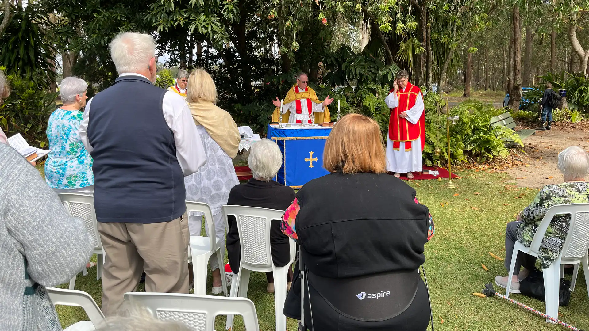 Wide view of The Abbey Church outdoor spring service